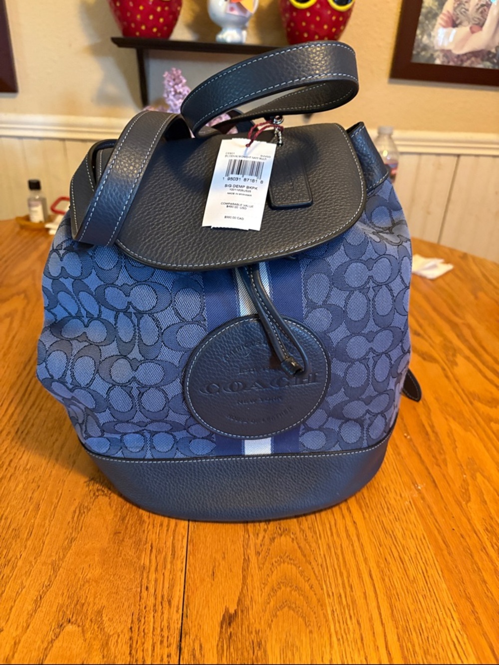 COACH Navy Signature Canvas Drawstring Backpack with Stripe. BRAND NEW!!!